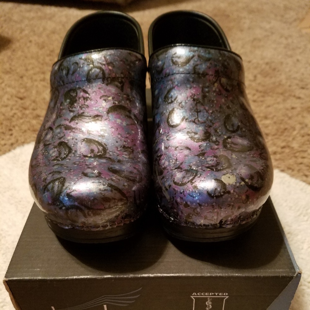 Dansko nursing clog